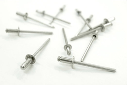 インサートナット